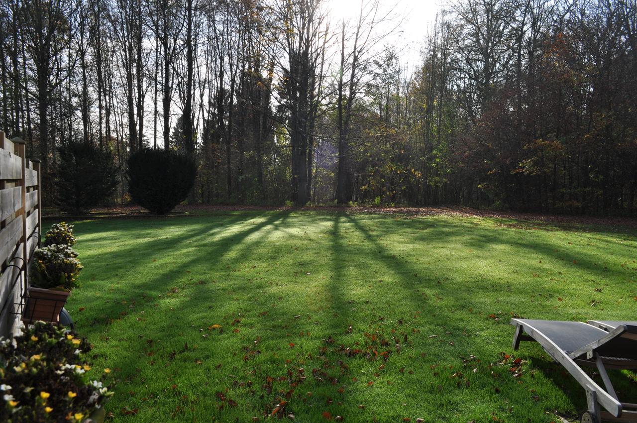 B&B Le Pavillon Du Bois De Buis Perwez Exteriér fotografie
